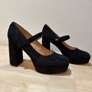 Marc Fisher platform Mary Jane’s. Size 8.
